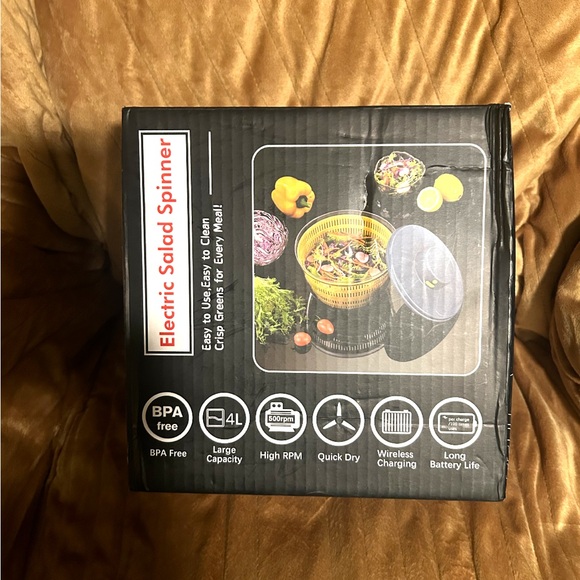 Fruit🫐/ Veg🥕Electric⚡️Salad🥗Spinner 4.2-Quart Washer w Bowl & Colander - Picture 6 of 10